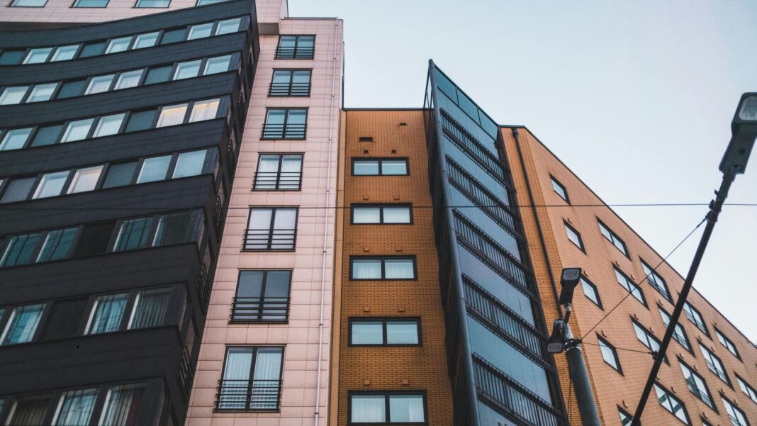 Flats in gunjur