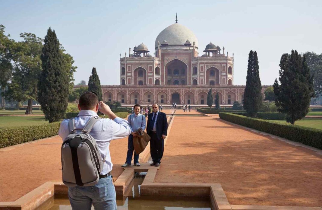 Taj Mahal Tour from Delhi